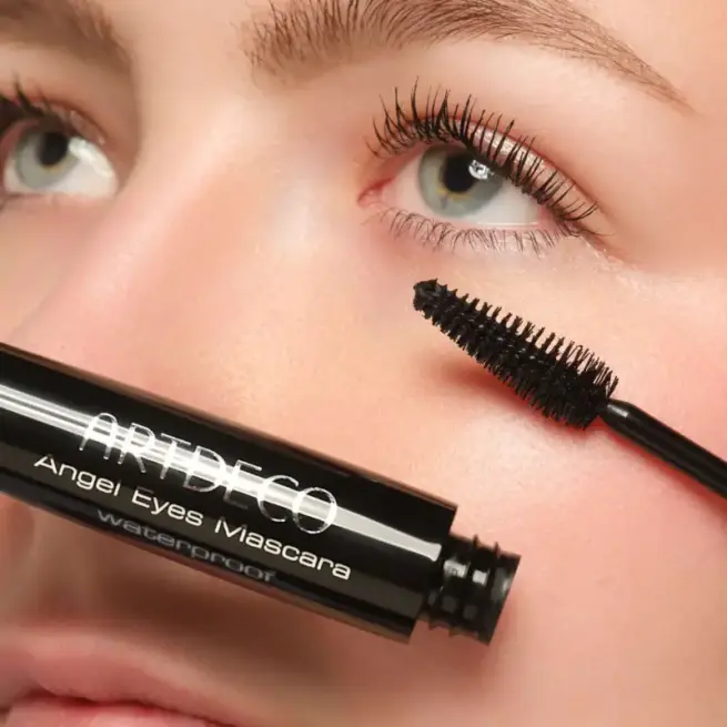 Artdeco Angel Eyes Mascara Waterproof, katsetta avartava vedenkestävä ripsiväri - Image 2